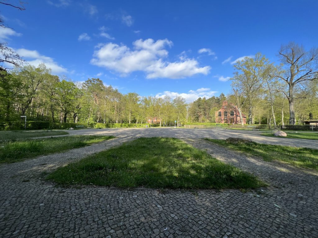 Großer Stern in Potsdam. Im Hintergrund das Jagdschloss.