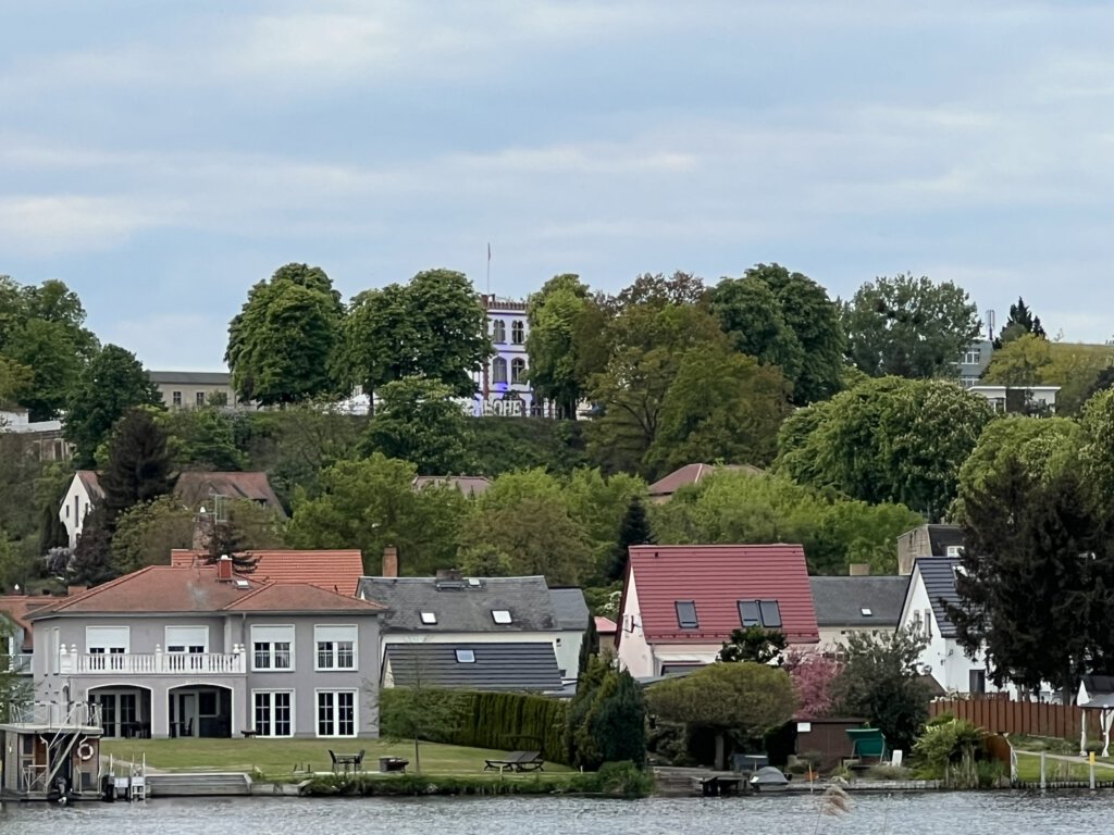 Blick über die Föhse zur Bismarckhöhe in Werder (Havel)