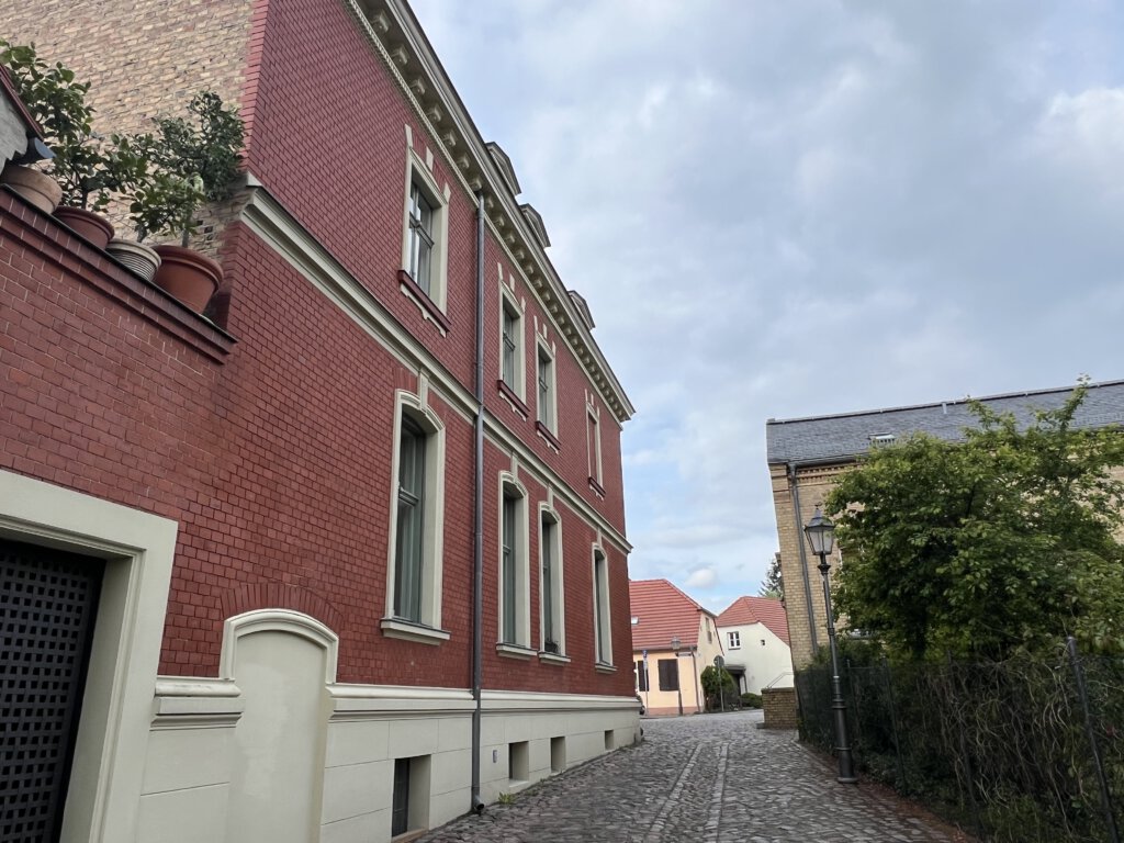 Ehemalige Nagelschmiede in Werder (Havel). heute Wohn- und Geschäftshaus